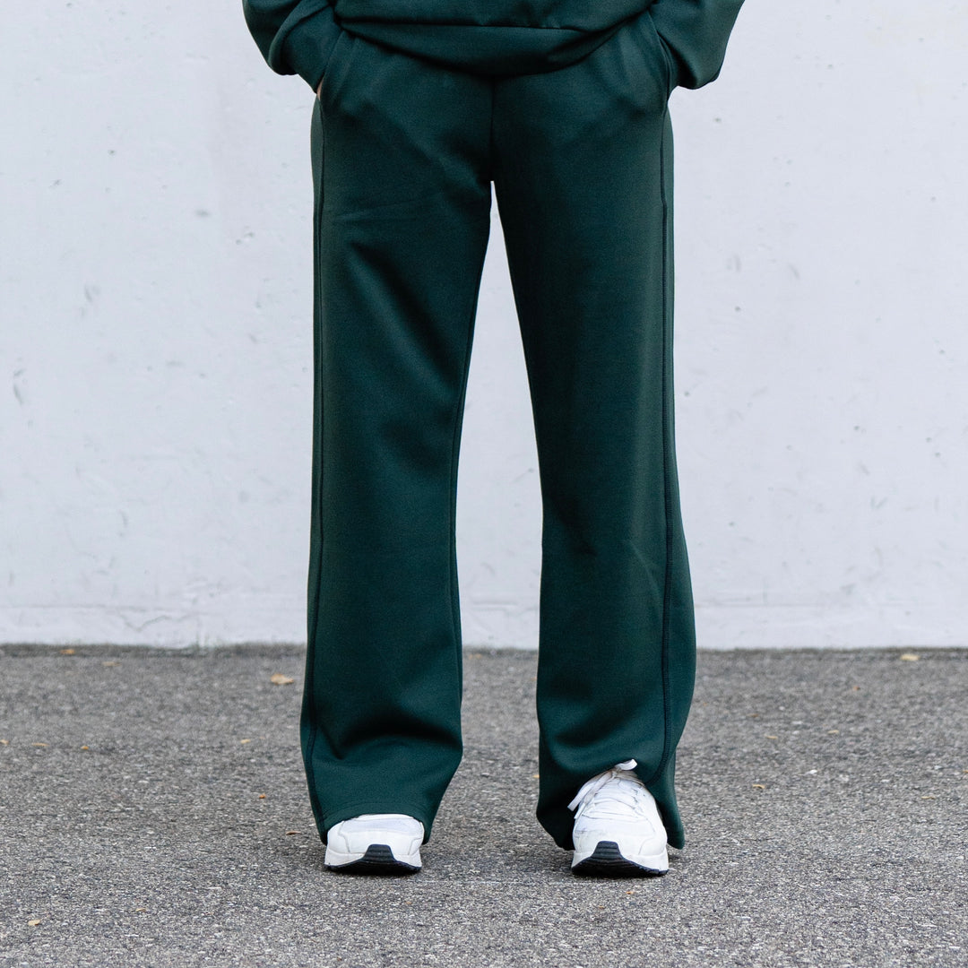 Aura Women’s Flare Sweats [EMERALD]