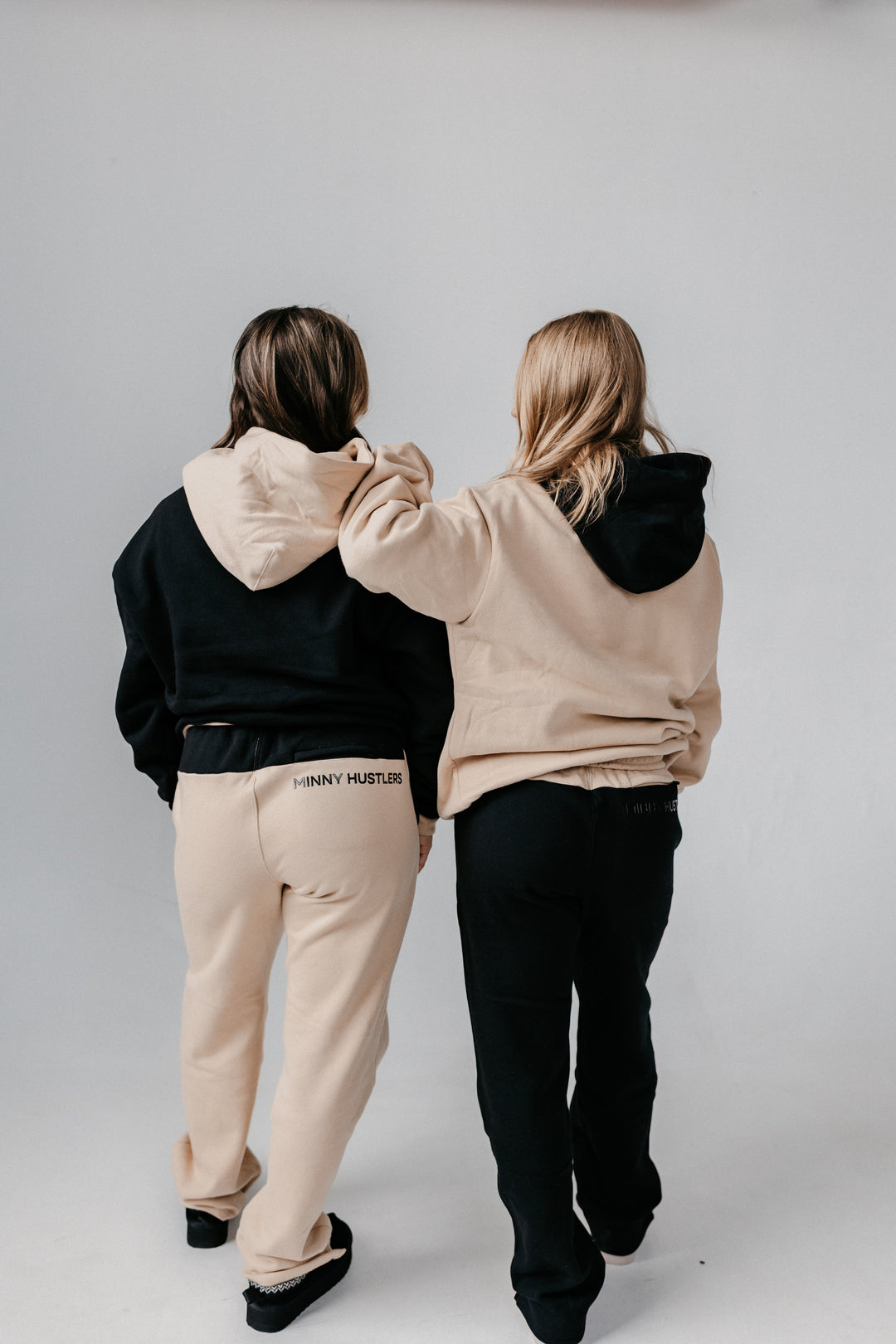 Hustlers Relaxed Lounge Sweat Pants [TAN]