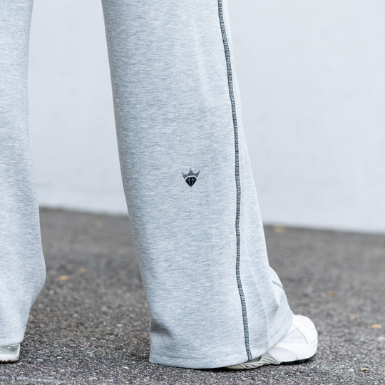 Aura Women’s Flare Sweats [ATHLETIC HEATHER]