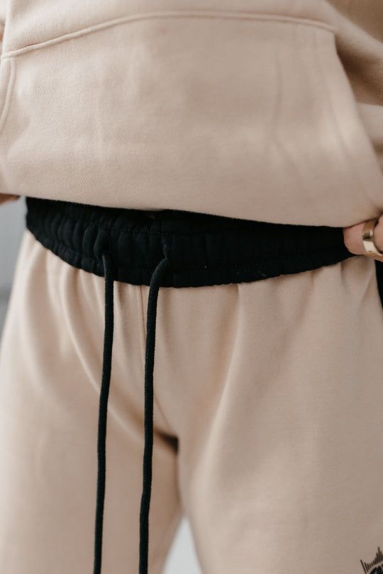 Hustlers Relaxed Lounge Sweat Pants [TAN]