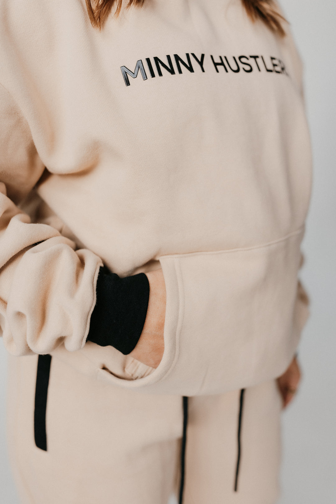 Hustlers Relaxed Lounge Hoodie [TAN]
