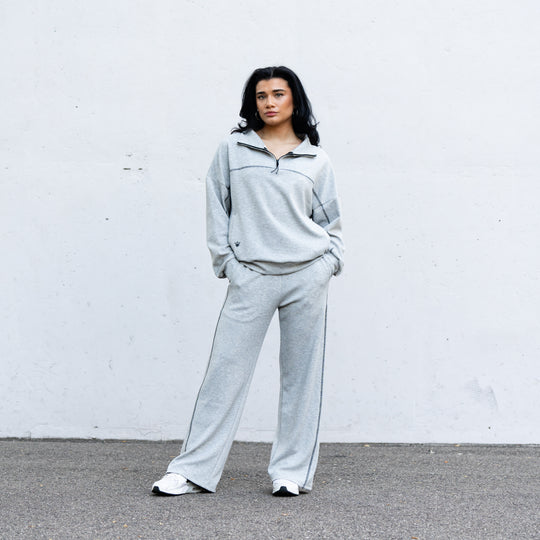 Aura Women’s Quarter Zip [ATHLETIC HEATHER]