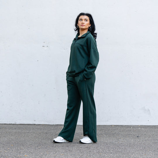 Aura Women’s Flare Sweats [EMERALD]