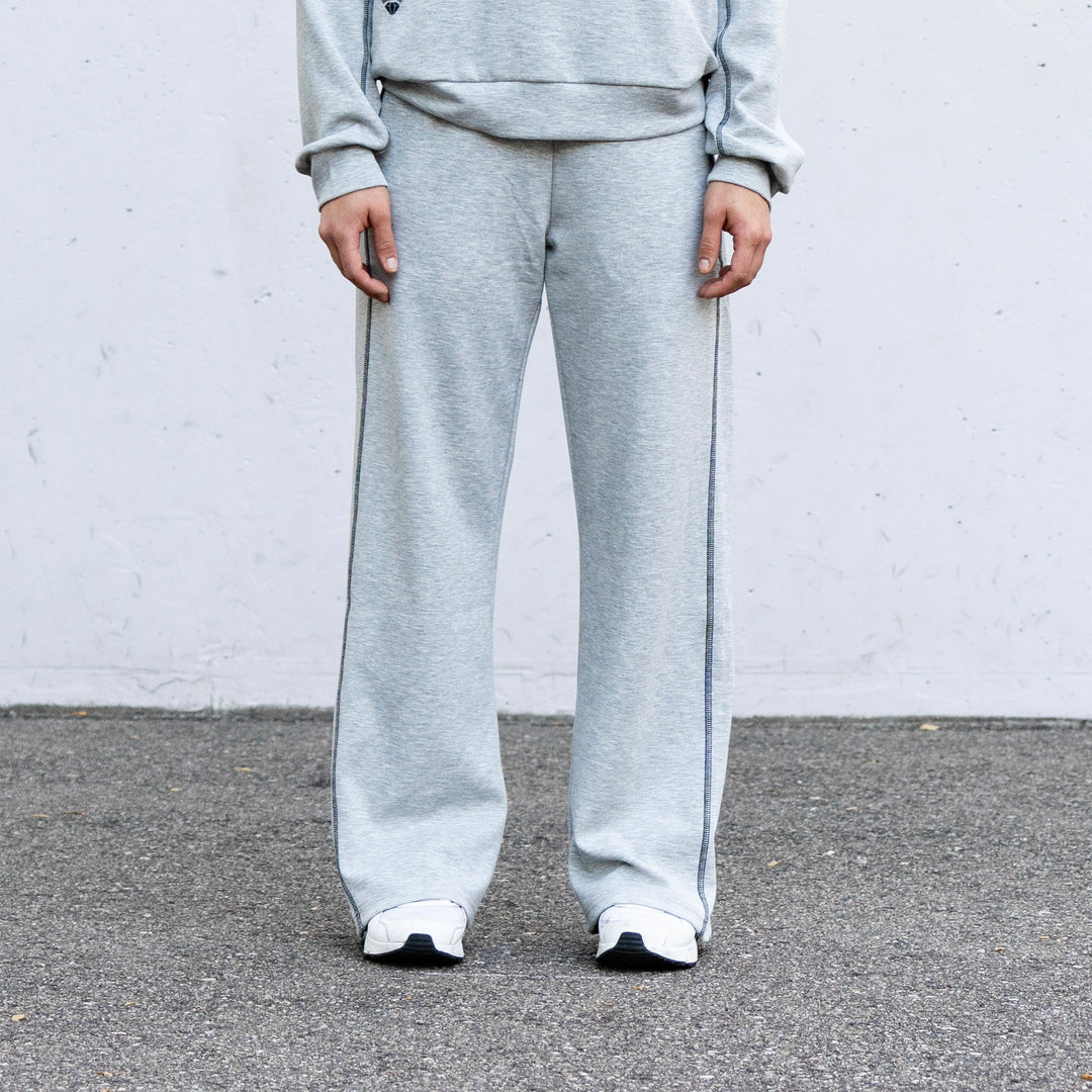 Aura Women’s Flare Sweats [ATHLETIC HEATHER]