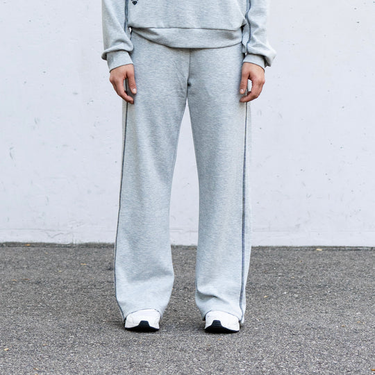 Aura Women’s Flare Sweats [ATHLETIC HEATHER]