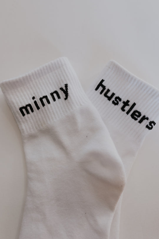 Minny Hustlers Retro Mid-Length Socks (1 pair of each color)